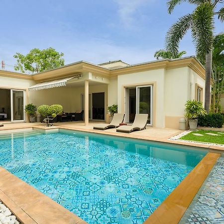 Luxury Pool Villa 3Br 6-8 Persons (Adults Only) Паттайя Экстерьер фото