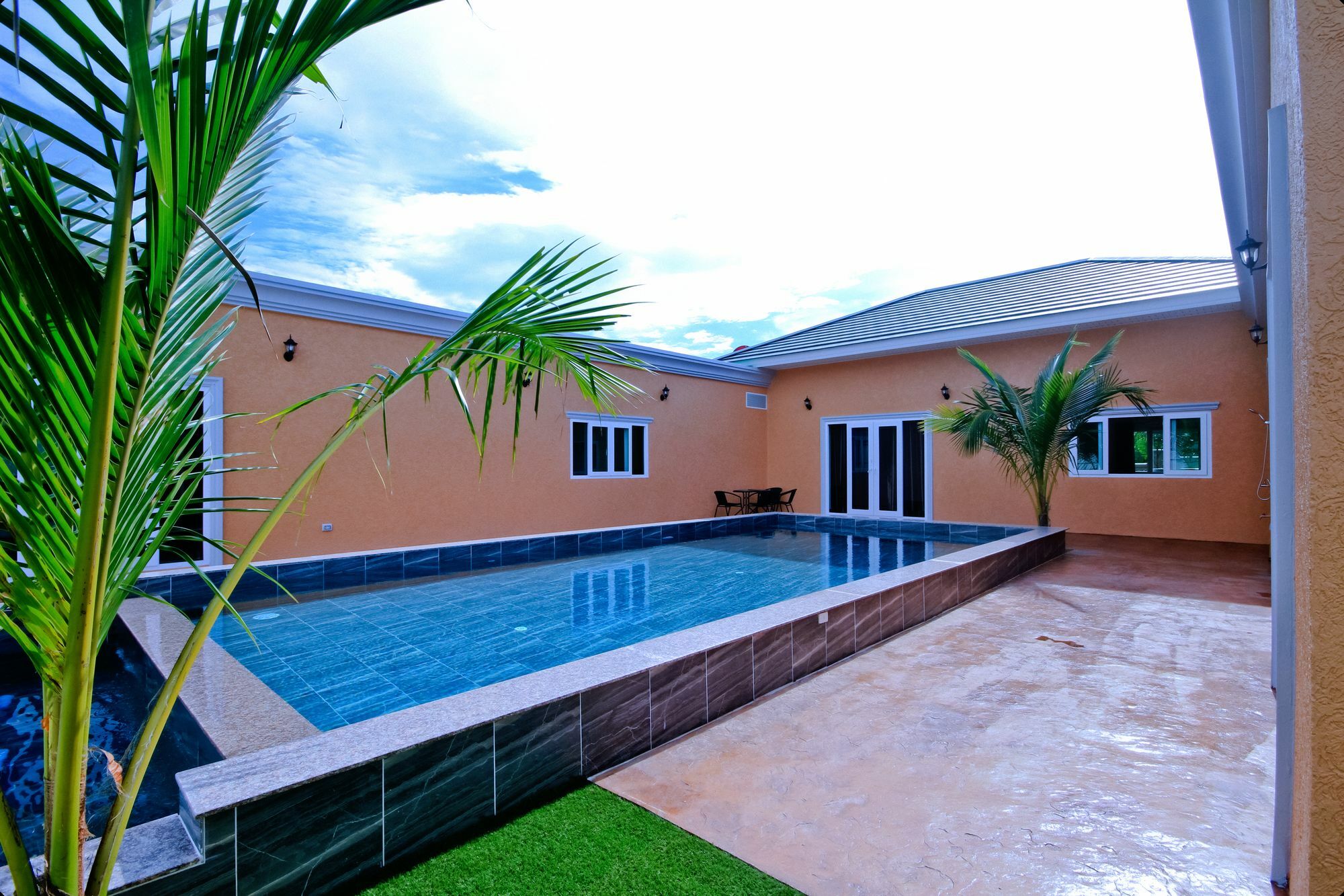 Luxury Pool Villa 3Br 6-8 Persons (Adults Only) Паттайя Экстерьер фото