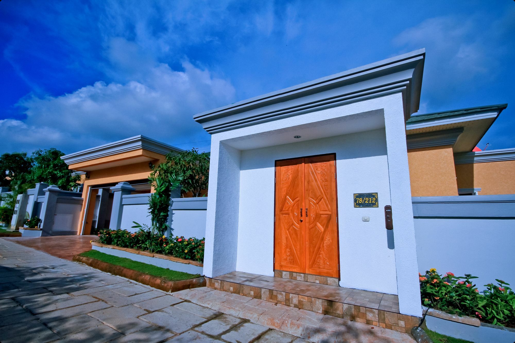 Luxury Pool Villa 3Br 6-8 Persons (Adults Only) Паттайя Экстерьер фото